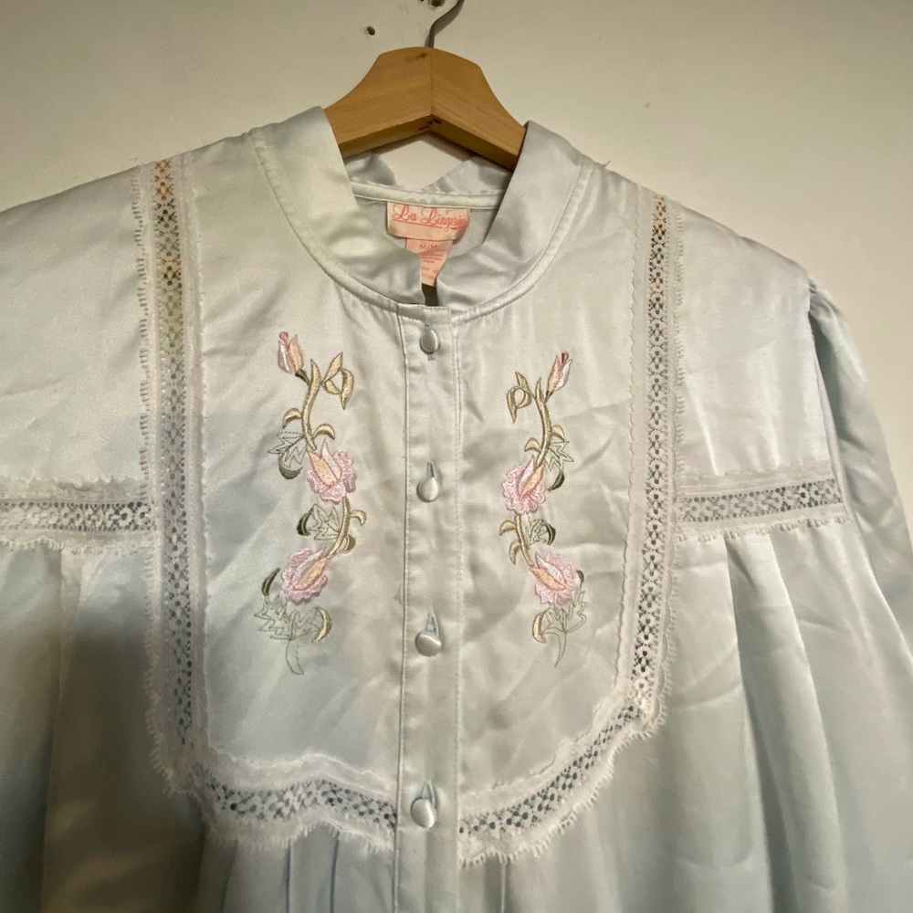 La Lingerie Light Blue Satin Embroidered Nightgown – M - Picture 7 of 11
